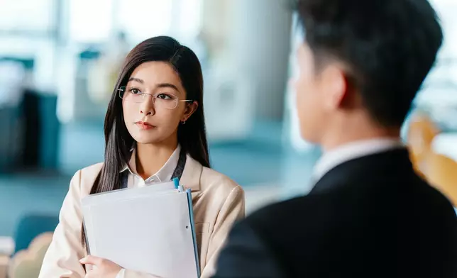 Janice Man呢個眼鏡Look好好睇。