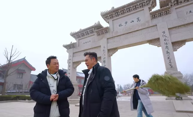樊少皇係嵩山少林寺大顯身手。