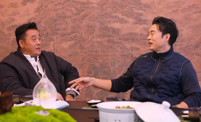 佢講番當年點樣幫麥包畫番勁個心口勁好笑。