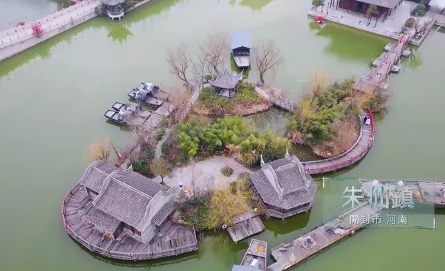 朱仙鎮拜會岳飛廟之餘。