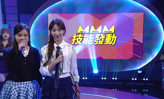 Chantel（左）、Windy（右）出「技能發動」。