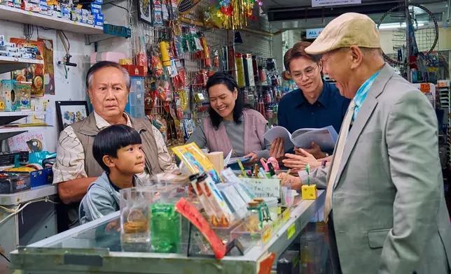 郭鋒大讚黄奕晨乖仔有禮。