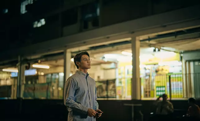 黄奕晨笑言同爸爸夏雨在片場氣氛緊張尷尬。