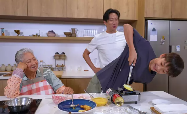 TJ煮到「頭都側埋」。