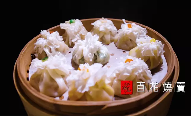 「旅遊達人」陳志華帶祥哥和麥包「食好西」。