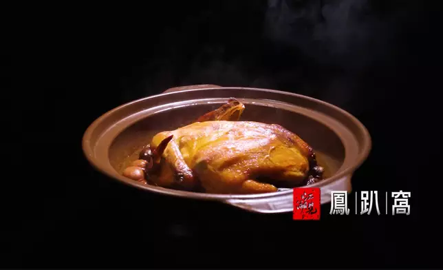 「旅遊達人」陳志華帶祥哥和麥包「食好西」。