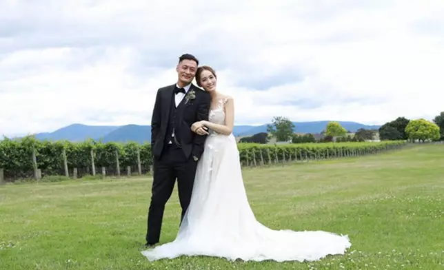 余文樂與台灣「皮帶大王」千金王棠云於2017年12月結婚。