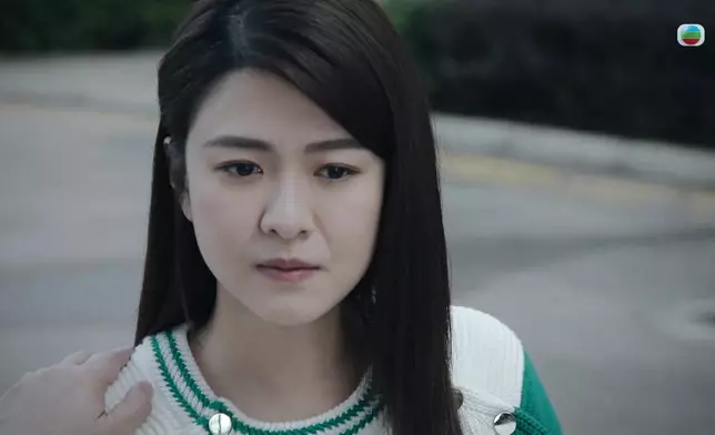 江嘉敏演技顏值俱獲讚，佢嘅眼神真係好似識講嘢咁。