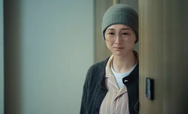 高Ling劇中造型多變，女強人Look更加是靚爆鏡。