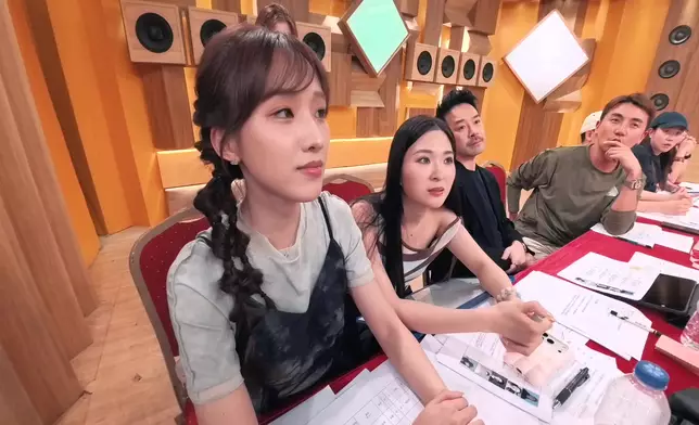 Jenny被指有偏財運。