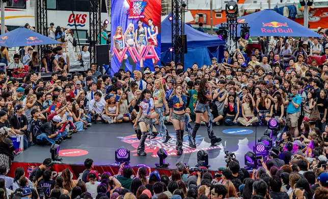 女團VIVA日前獲邀出席大型街舞比賽「Red Bull DANCE YOUR STYLE」。