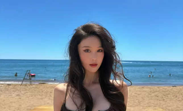 張馨予微博圖片