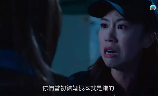 阿Moon同Roxanne呢場拉扯戲真係少啲心力、體力同埋膽量都唔掂，因為真係喺30幾層高嘅天台邊緣拍。
