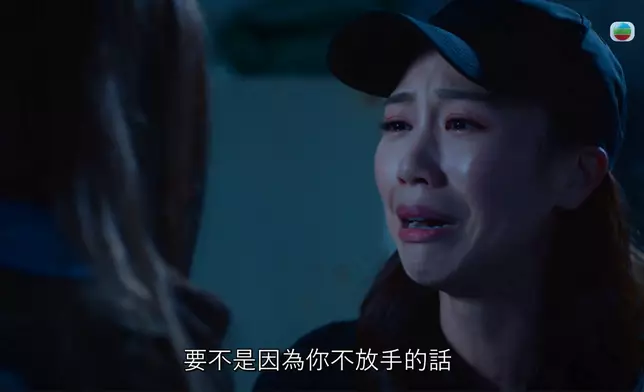 阿Moon同Roxanne呢場拉扯戲真係少啲心力、體力同埋膽量都唔掂，因為真係喺30幾層高嘅天台邊緣拍。