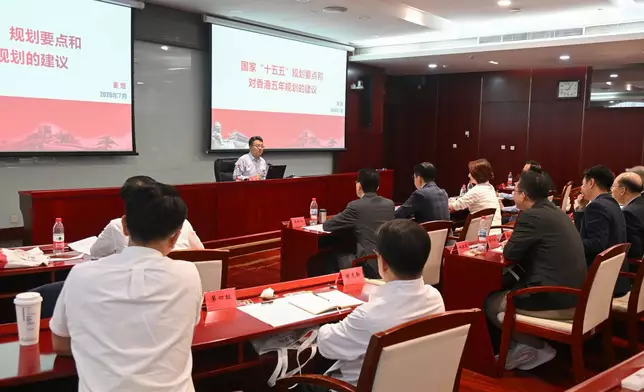 立法會主席李慧琼FB圖片