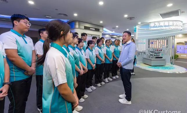 香港海關辦海南航天科技探索之旅 陳子達率50名會員考察自貿港