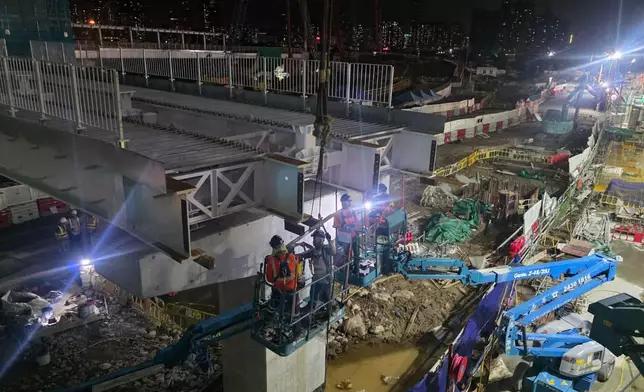 河套香港園區口岸連接行人天橋完成接駁 料2027年年中啟用
