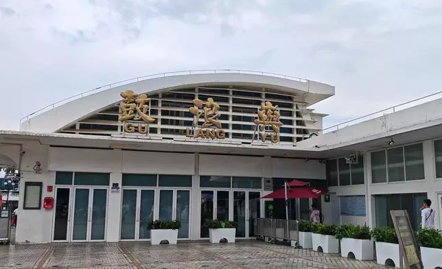 鼓浪嶼碼頭。巴士的報記者攝