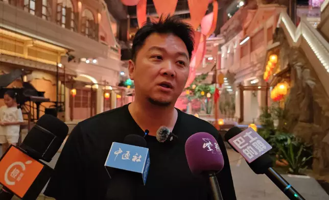 景區導演陳濤。巴士的報記者攝