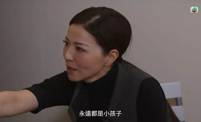 呢段母子戲，感動咗唔少網民。