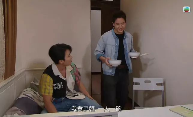 朱凌凌呢個埋尾，喺網絡獲得大量正評。