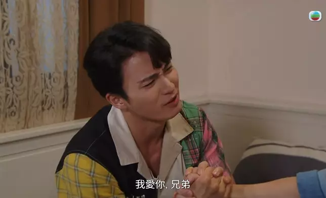 朱凌凌呢個埋尾，喺網絡獲得大量正評。