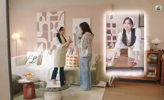 郭柏妍的女僕打扮兼可愛動作，可愛度滿分。