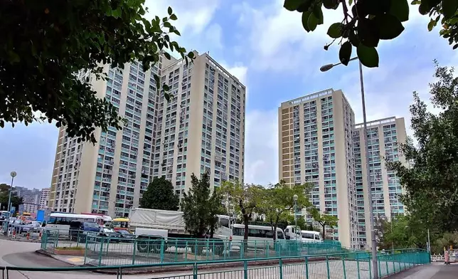 青衣長青邨。 Dd tai Google圖片