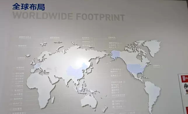巴士的報記者攝