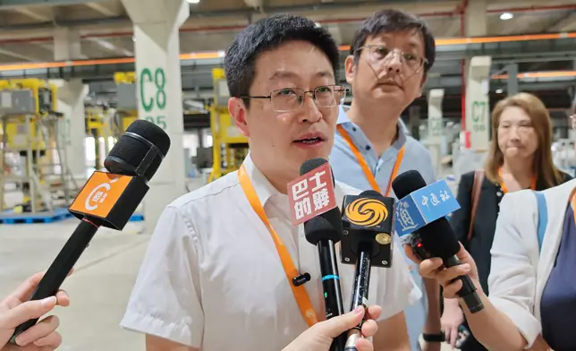 思客琦營銷中心總經理鄭挺。巴士的報記者攝