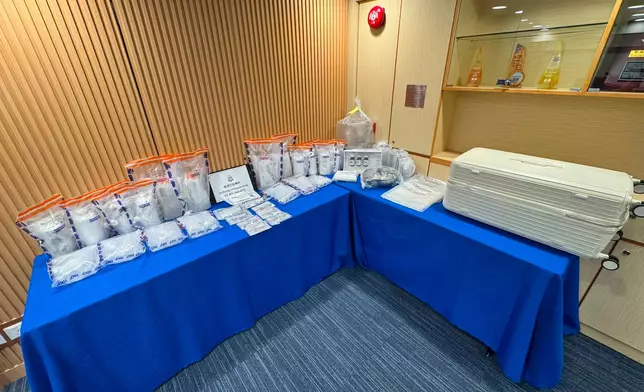 警方在元朗一迷你倉搗毒品儲存庫，檢值100萬元液態依托咪酯毒品拘一男