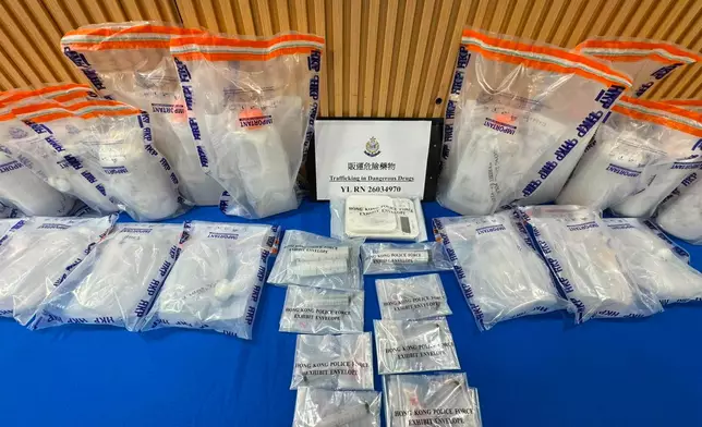 警方在元朗一迷你倉搗毒品儲存庫，檢值100萬元液態依托咪酯毒品拘一男
