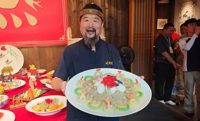 陳君凡