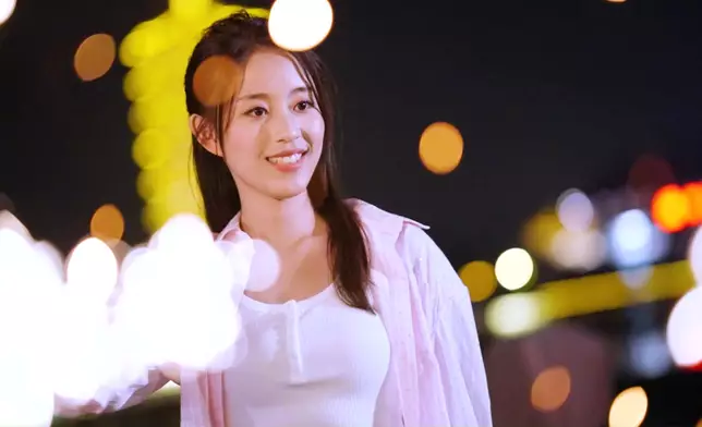9號周芳姿