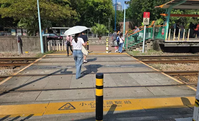 巴士的報記者攝