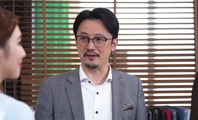 中大醫學院外科學系心胸外科組主任黃鴻亮教授。