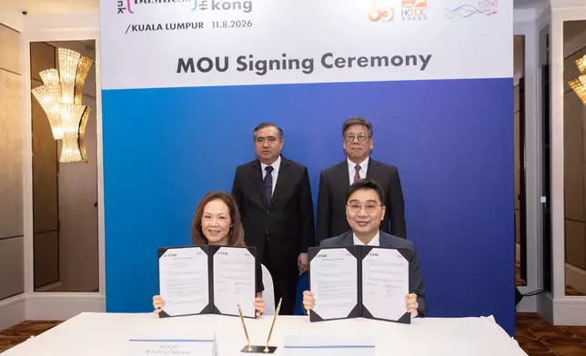 TVBI與Astro簽署合作備忘錄，由TVBI總經理陳樹鴻先生與Astro代表Ms. Agnes Rozario共同完成簽署儀式。