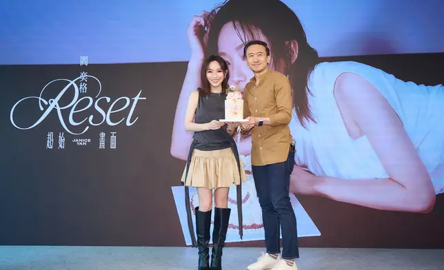 閻奕格、台灣索尼音樂總經理楊國修KS