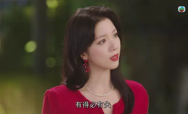 陳曉華今次反過嚟教訓馬國明，令唔少網民拍爛手掌。