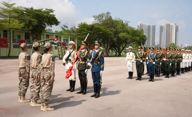 第十九屆香港青少年軍事夏令營暨第十三屆香港大學生軍事生活體驗營星期日（8月16日）舉行結業典禮。巴士的報記者攝