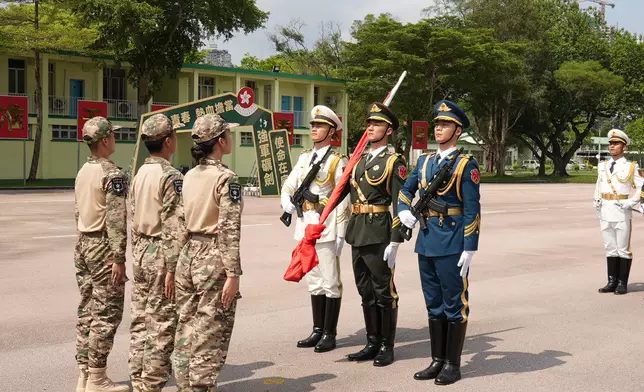 第十九屆香港青少年軍事夏令營暨第十三屆香港大學生軍事生活體驗營星期日（8月16日）舉行結業典禮。巴士的報記者攝