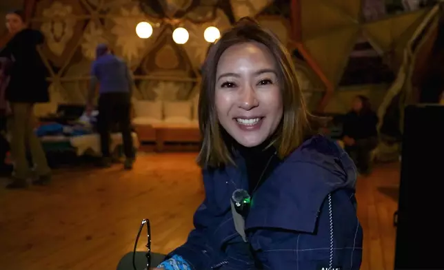 Christy體驗行山。