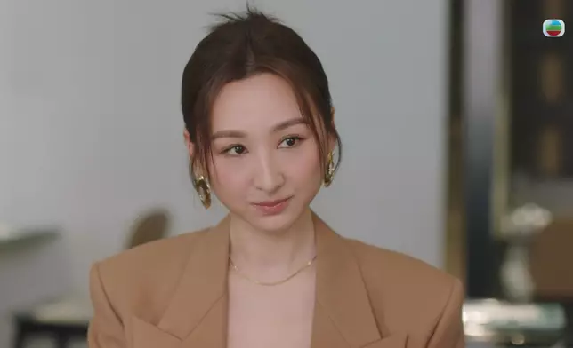 呢場就係各懷心事眼神大鬥法。