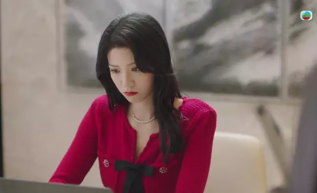 Hera八大造型，全部都好Sharp，好高貴。