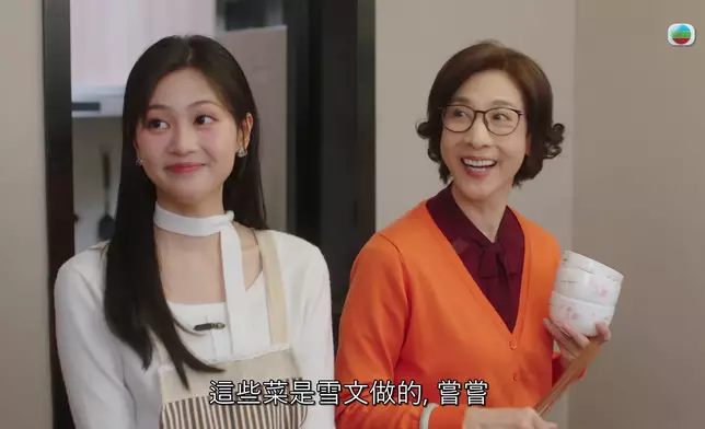 呢場食飯戲，漪娸姐啲Cheap精貪婪嘴面真係世界級。 張頴康啲極級喜感表情亦應記一功。