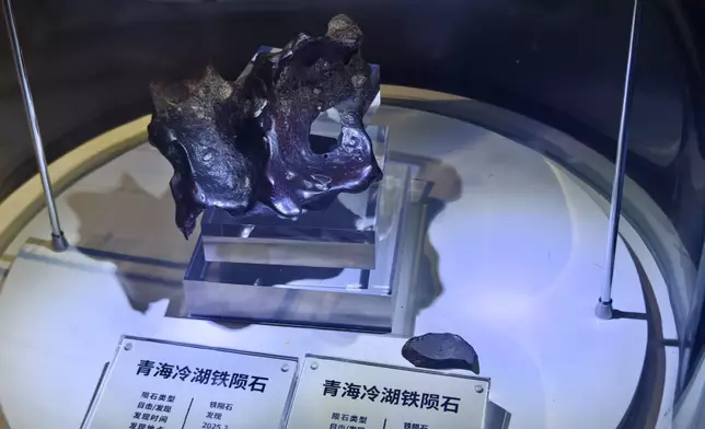 隕石。巴士的報記者攝