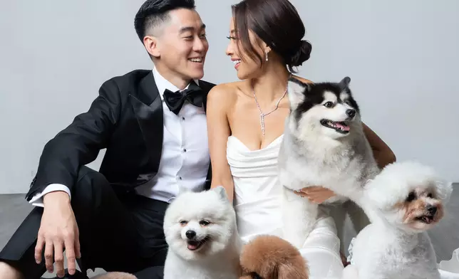 明年在泰國舉行婚禮。