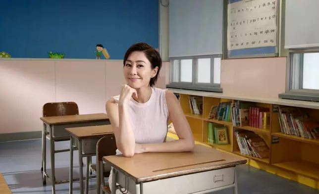 她透露今次歌曲概念源自自身經歷及與粉絲交流的生活點滴，希望以療癒風格鼓勵大家坦然面對人生迷惘。