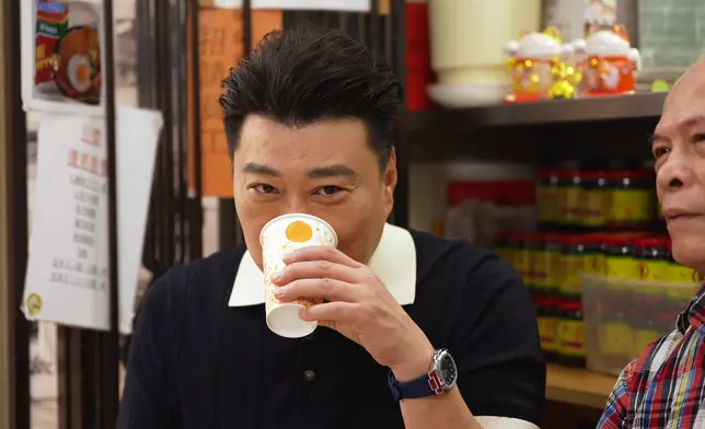 祥師兄試飲後激讚。