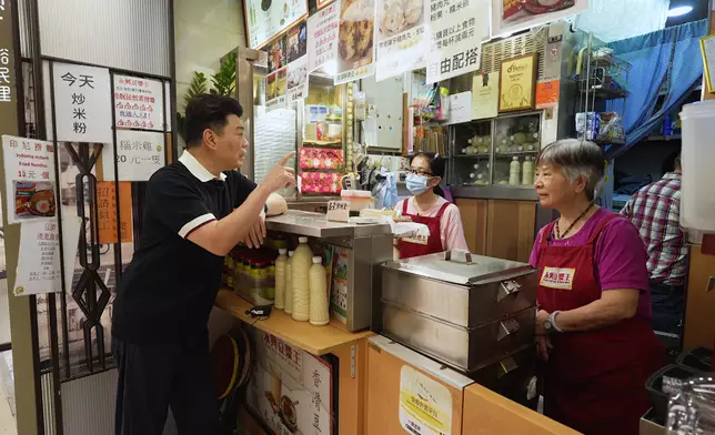 劉小姐話豆漿店好似自己兄弟姊妹。